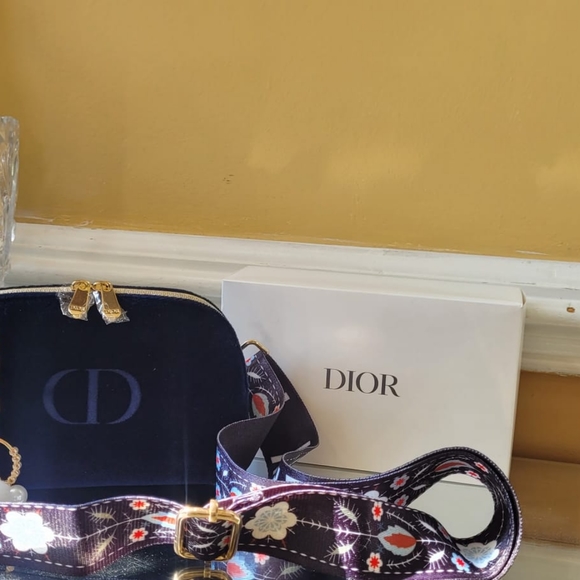 Dior pouch - Picture 12 of 14